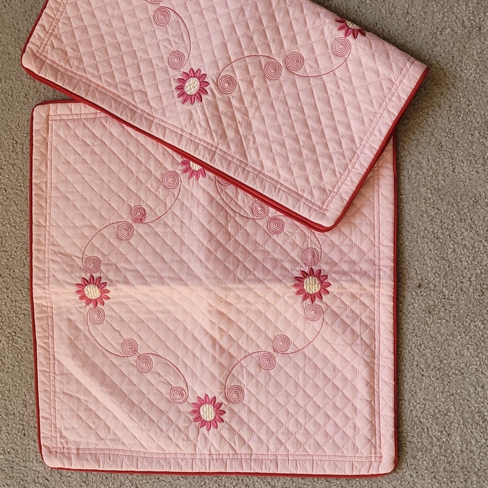 Set of European pillows case